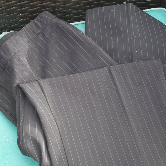 Vintage Pin Stripe Ladies Pants By Wardrobe Essentials - Picture 7 of 9